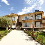 Otel Chrisa