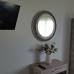Chrisa Hotel 2*