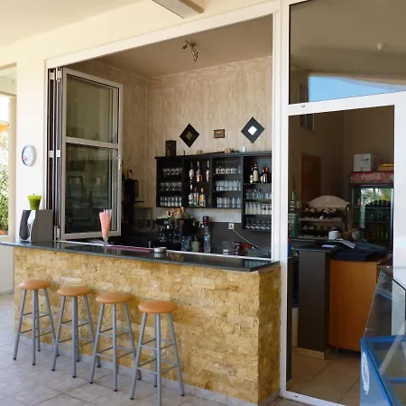Hotel Chrisa